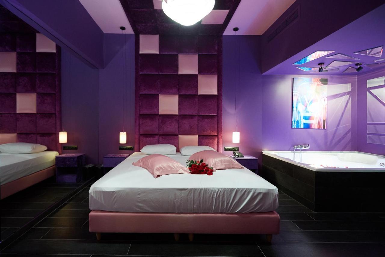 The Crystal Blue Xaidari Hotel Skaramangás 外观 照片